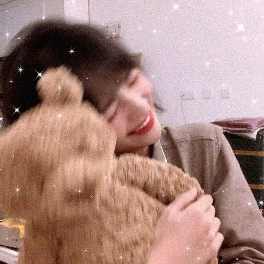 哥哥们开门我下凡来救全家啦